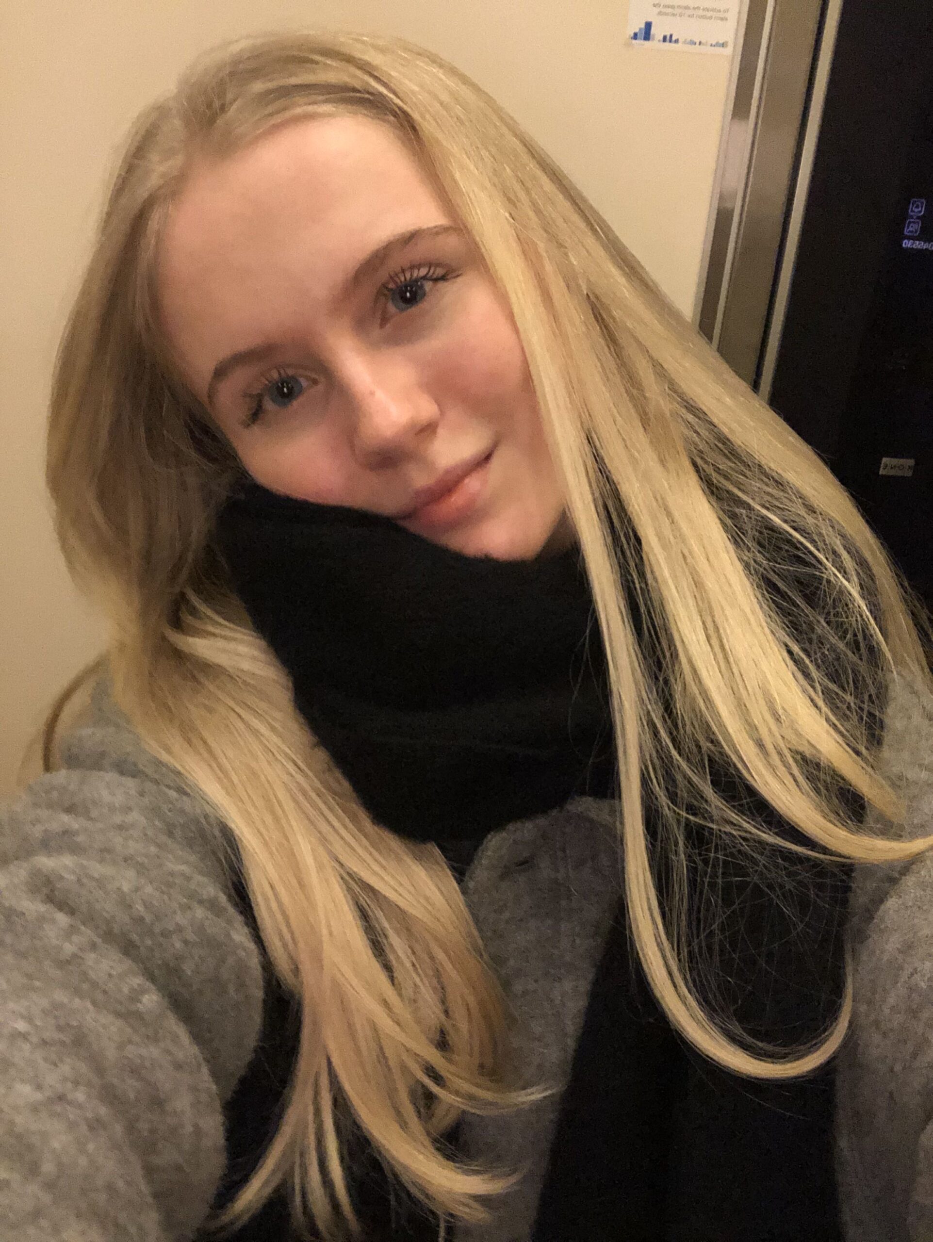 Alicia K , 17 år